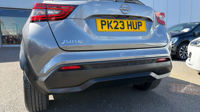 Nissan Juke 1.0 DiG-T 114 N-Connecta 5dr Petrol Hatchback